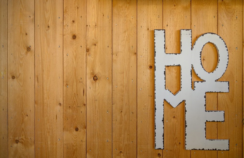 Holz tötet ganz natürlich Bakterien und Viren ab Holz tötet ganz natürlich Bakterien und Viren ab